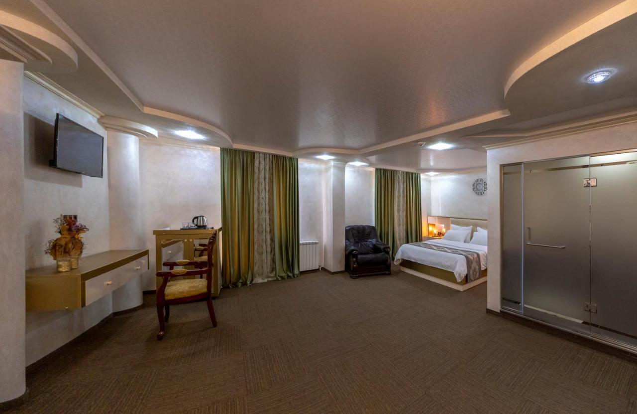 Hotel Georgia Gold Gori Exteriér fotografie