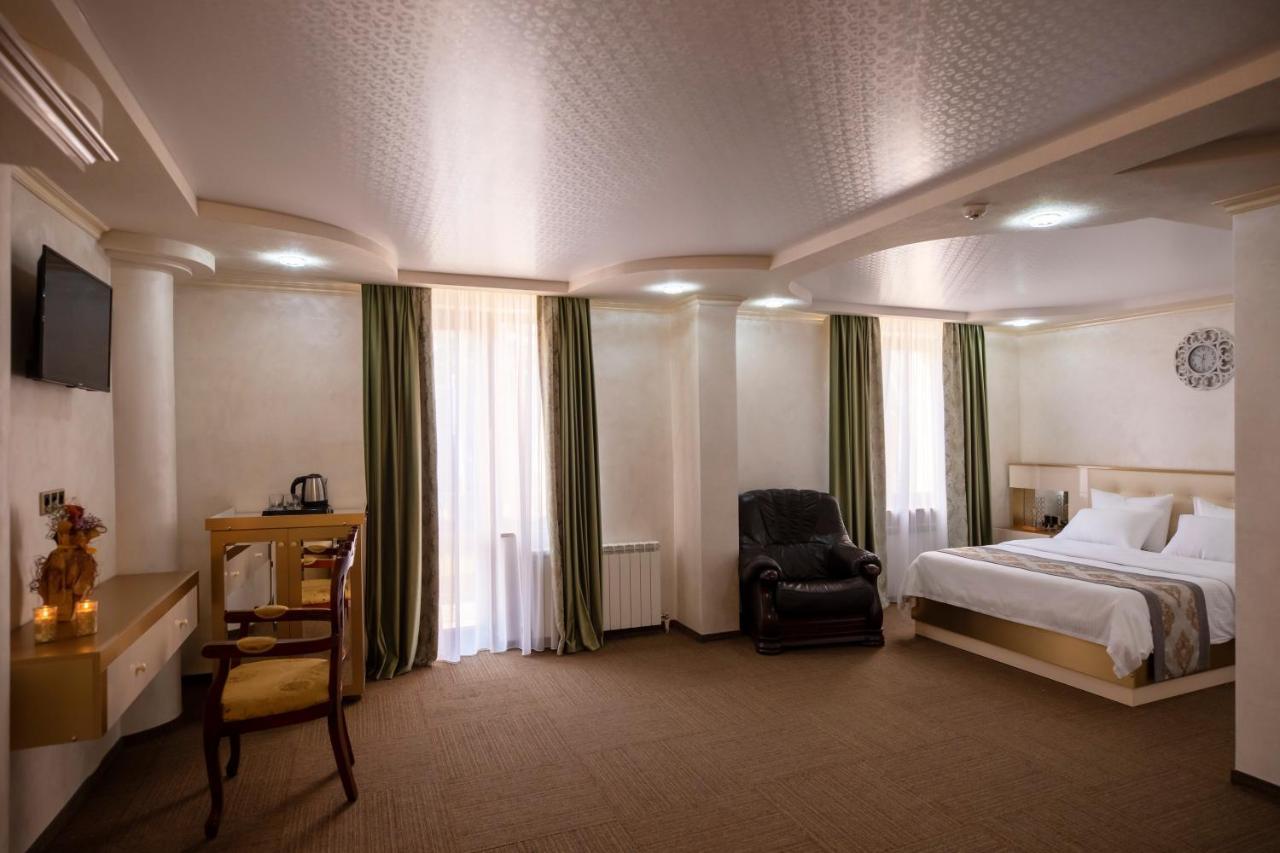 Hotel Georgia Gold Gori Exteriér fotografie